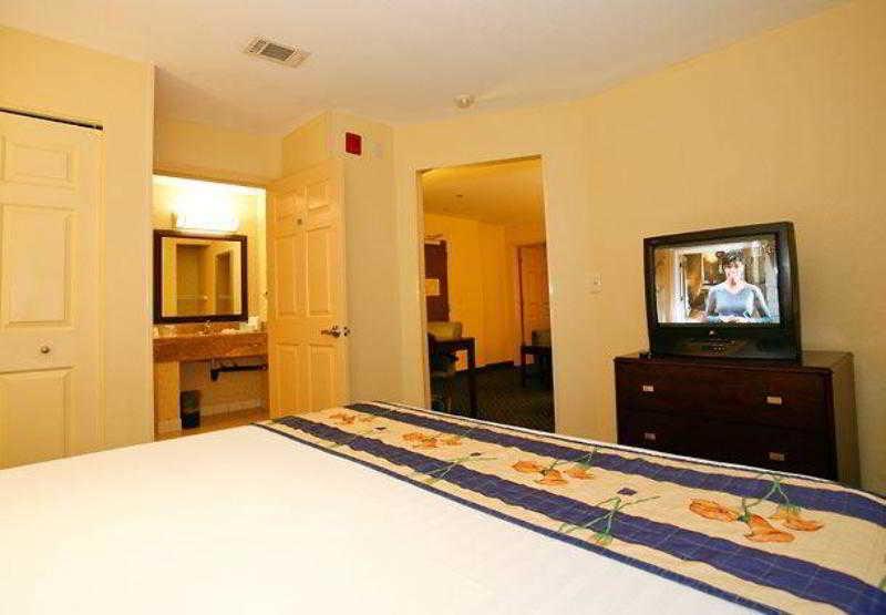 Best Western Hesperia-Victorville Suites Zimmer foto